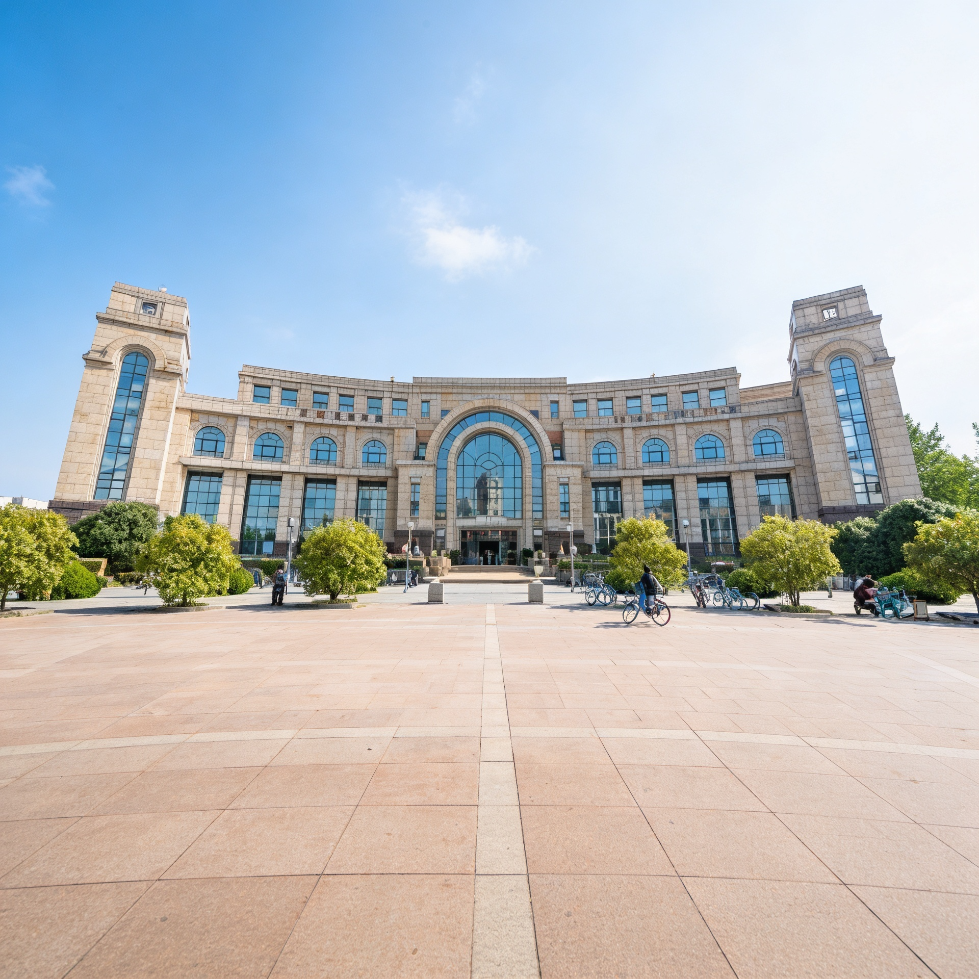 Profile Fudan University